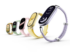 Urządzenie Smart Band 11 jest dostępne w czterech wersjach. Na zdjęciu: urządzenie do noszenia na ciele w różnych wariantach kolorystycznych i z różnymi paskami.