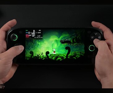 Hollow Knight: Silksong przy 108 FPS na Ayn Odin 2 Portal za pośrednictwem Proton 11 ARM64.