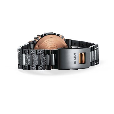 Etui jest typu zakręcanego, który jest powszechny w modelach bardziej premium (źródło zdjęcia: Casio)