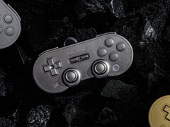 Kontroler Space Gray SN30 Pro Limited Edition jest wykonany ze stopu cynku. (Źródło obrazu: 8BitDo)