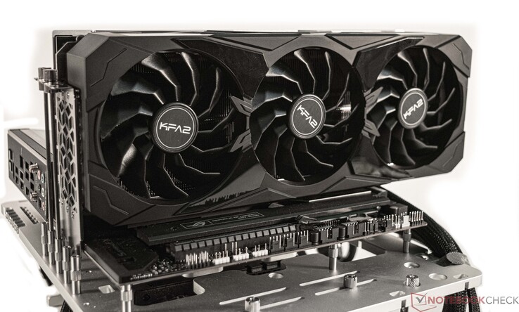 KFA2 GeForce RTX 4090 do poważnych gier KFA2 GeForce RTX 4090 do poważnych gier