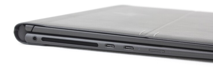 Po lewej: zestaw słuchawkowy 3,5 mm, 2x USB-C 4.0 w/ Thunderbolt 4, DisplayPort i Power Delivery, gniazdo Nano-SIM