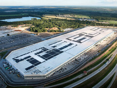 Gigafabryka w Teksasie posiada własny system magazynowania energii w akumulatorach. (Źródło zdjęcia: Tesla)