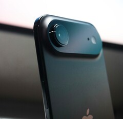W przyszłości model Apple iPhone Air mógłby zastąpić model podstawowy.