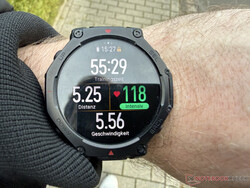 T-Rex 3 Pro podczas treningu chodzenia