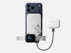 Power bank Aulumu M10 o pojemności 10 000 mAh może jednocześnie ładować trzy urządzenia.