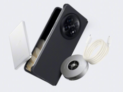 Ekosystem ładowania magnetycznego Oppo Find N5 obejmuje podwójny kabel magnetyczny typu C o mocy 100 W, a także wcześniej wydaną bezprzewodową ładowarkę AirVOOC o mocy 50 W i magnetyczny power bank o pojemności 5000 mAh. (Źródło zdjęcia: Weibo)