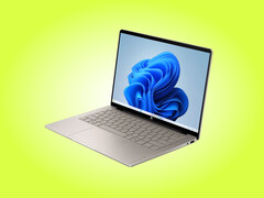 OmniBook 5 (14t-kf000) w jednym z trzech kolorów dostępnych w momencie premiery.