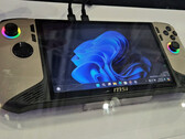 MSI Claw 8 AI+ widziany podczas targów Computex 2024 w Tajpej. (Źródło zdjęcia: RetroHandhelds)