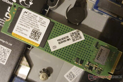 Dysk SSD Micron 2450 1 TB PCIe 3.0