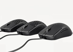 Trzy myszy gamingowe Endgame Gear z ultralekkimi obudowami drukowanymi w 3D