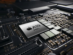 A19 Pro odnotowuje tylko 4% wzrost wyniku w stosunku do A18 Pro w pierwszym teście porównawczym. Na zdjęciu: zdjęcie promocyjne SoC iPhone&#039;a 17 Pro. (Źródło zdjęcia: Apple)