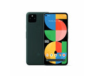 IPhone 18 Pro może zostać wprowadzony na rynek z dziurką po lewej stronie, podobnie jak Pixel 5a z 2021 roku. (Źródło zdjęcia: Google)