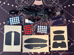 Wszystkie dołączone akcesoria