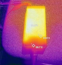 Temperatura zasilacza (bieg jałowy)