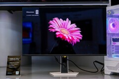 Nowy monitor Hisense UX z prawdziwym podświetleniem RGB mini-LED