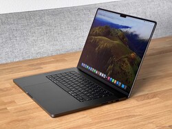 W recenzji: Apple MacBook Pro 16 M3 Max. Model testowy dzięki uprzejmości Apple Niemcy.