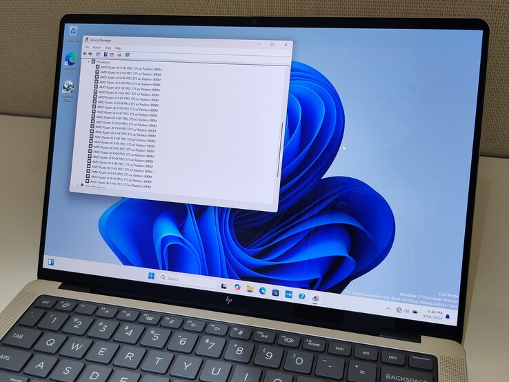 HP EliteBook X G1a z procesorem AMD Ryzen AI Pro 9 HX 375 (źródło zdjęcia: Benjamin Herzig)