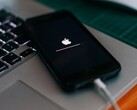 Wersja iOS 26.5.2 wprowadza pewne poprawki zabezpieczeń dla użytkowników iPhone’ów