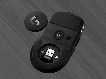 Zdjęcie spodu myszy do gier Logitech G Pro X3 Superstrike