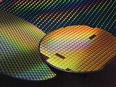 TSMC planuje rekordową ekspansję z dziewięcioma nowymi zakładami w 2025 r. Na zdjęciu: Wafel krzemowy wyprodukowany przez TSMC (źródło zdjęcia: TSMC)