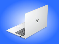 Model EliteBook 8 G2i z ekranem 16-calowym waży od 1,69 kg i ma wymiary 359 x 250 x 11,5 mm.