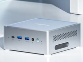 Obudowa jest nieco wyższa, aby pomieścić ulepszony system chłodzenia. (Źródło obrazu: Minisforum)
