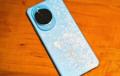 Recenzja serwisu Notebookcheck dotycząca modelu Huawei Nova 14 Pro