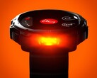Smartwatch Polar Street X posiada latarkę LED, która może również świecić na czerwono.
