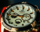 Linia Casio Edifice narodziła się w 2000 roku i stała się jedną z 3 najlepszych marek japońskiego producenta zegarków. Na zdjęciu - model Casio Edifice. (Źródło zdjęcia: Samer Daboul na Pexels)