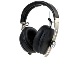 Sennheiser Momentum 3 Wireless mają inną konstrukcję.