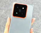 Nowy rekord sprzedaży Xiaomi 14 i Xiaomi 14 Pro w Chinach, wszystkie modele można również zamówić w innych krajach (Zdjęcie: Weibo)