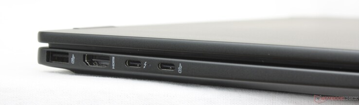 Po lewej: USB-A (10 Gb/s), HDMI 2.1, USB-C Thunderbolt 4 z DisplayPort + Power Delivery, USB-C (10 Gb/s) z DisplayPort + Power Delivery