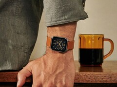 Zegarek Casio MTPM305LC-1AV (na zdjęciu) jest już dostępny w Stanach Zjednoczonych. (Źródło zdjęcia: Casio)