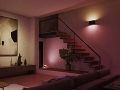 Philips Hue Dymera ma niezależnie sterowane źródła światła LED na górze i na dole (źródło obrazu: Philips Hue)