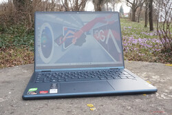 Lenovo Yoga 6 13 83B2001SGE, udostępniony przez Lenovo.