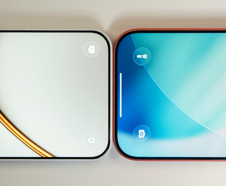 OnePlus 15T (po lewej) w porównaniu do iPhone'a 17 Pro (po prawej).