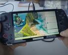 GPD Win 5 wygląda jak powiększony GPD Win 4 ze zmienionymi przyciskami. (Źródło obrazu: GPD)
