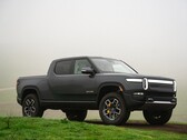 Rivian R1T 2024 zaczyna się od 71 700 dolarów. (Źródło: Rivian)