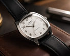 Model Timex Marlin Tonneau TW2Y84300IK posiada białą tarczę