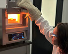Wypiekanie materiałów elektrod baterii sodowych (zdjęcie: Bedrock Materials)