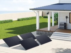 Anker SOLIX Solarbank Dual System generuje do 2160W mocy. (Źródło zdjęcia: Anker)