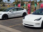 Tesla Model 3 Long Range zdołała znacznie przekroczyć szacunki EPA. (Źródło obrazu: OOSR za pośrednictwem YouTube)