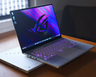 Dwie z sześciu jednostek SKU 2024 Asus ROG Zephyrus G14 są już dostępne w sprzedaży (źródło obrazu: NotebookcheckReviews na YouTube)