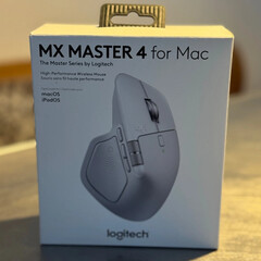 Rzekome opakowanie detaliczne MX Master 4 dla komputerów Mac. (Źródło zdjęcia: eBay)