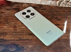 Xiaomi Redmi Note 15 4G to budżetowy smartfon. Co to oznacza dla aparatów? (Źródło obrazu: Notebookcheck)