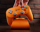 Nowa wersja 8BitDo Pro 3 charakteryzuje się szczególnie przyciągającym wzrok wykończeniem. (Źródło zdjęcia: 8BitDo)