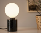 Żarówki kuliste IKEA Kajplats dołączą do starszych modeli, takich jak żarówka Tradfri LED (na zdjęciu). (Źródło zdjęcia: IKEA)