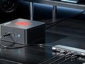 EliteMini UM780 XTX w kolorze Obsidian Black. (Źródło zdjęcia: MINISFORUM)