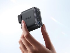 Ładowarka Anker Nano Charger (na zdjęciu) pojawiła się w Europie. (Źródło zdjęcia: Anker)